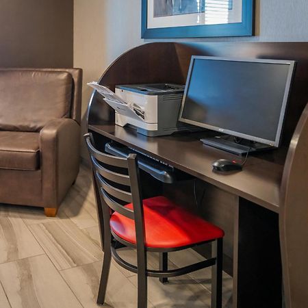 My Place Hotel-Moab, Ut Экстерьер фото